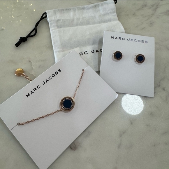 NWT Marc Jacobs Earrings and bracelet as a set - Picture 4 of 6
